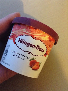 Haagen Dazs Strawberries & Cream