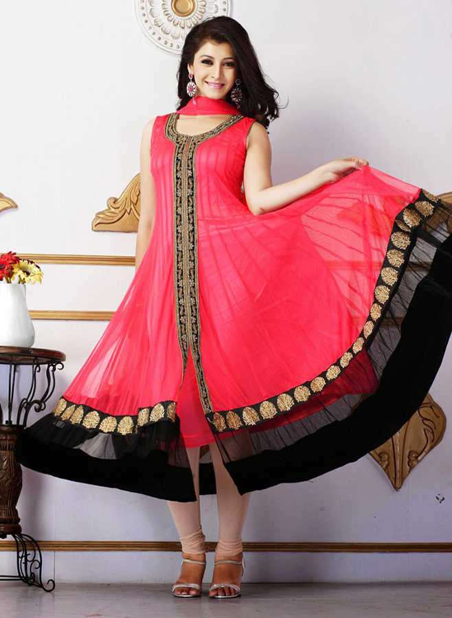 Most recent Fashion Indian and Pakistani Frock Designs 