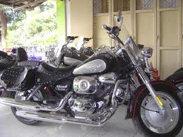 Motor Cycle Modifikasi Kaisar Ruby 250 V Twin