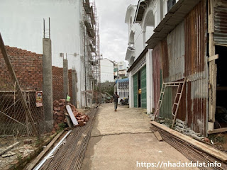 Cần tiền bán gấp nhà mới xây đường Nguyễn An Ninh, Phường 6, Đà Lạt