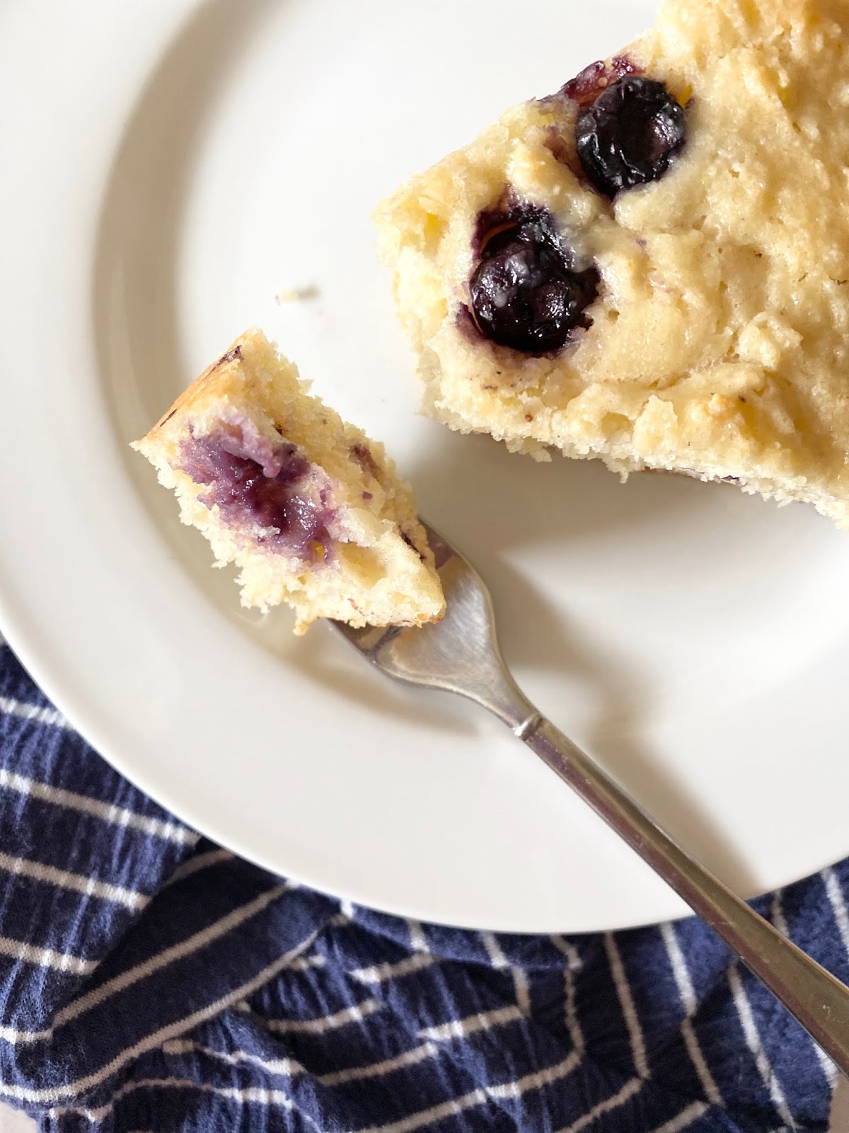 Blueberry Yogurt Breakfast Cake