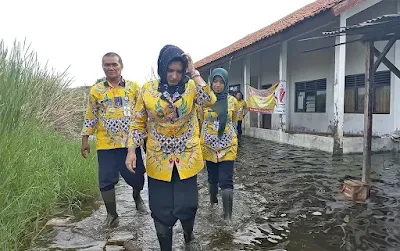 Bupati Pekalongan Fadia Arafiq Kaget ada Biawak dan Ular di SDN Karangjompo