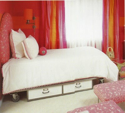 pink curtains - pink room