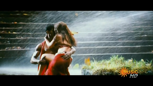 Nayantara hot sathyam movie