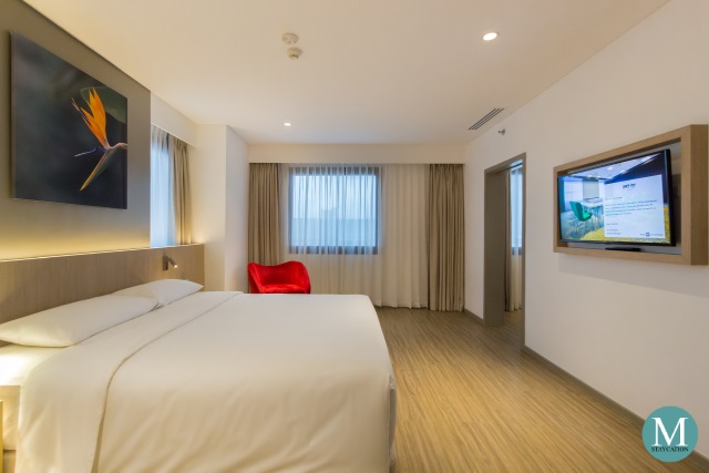 Junior Suite at Park Inn by Radisson North EDSA