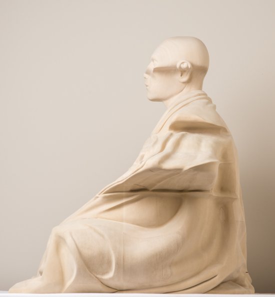 Paul Kaptein esculturas de madeira efeitos glitch surreais