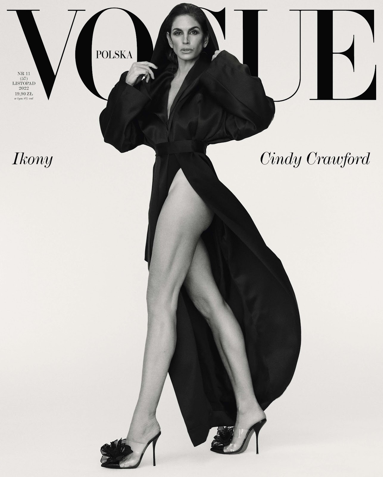 Cindy Crawford in Vogue Poland November 2022 by Paola Kudacki