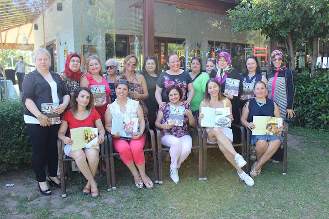 Antalyalı bloggerlar ve özlem mekik