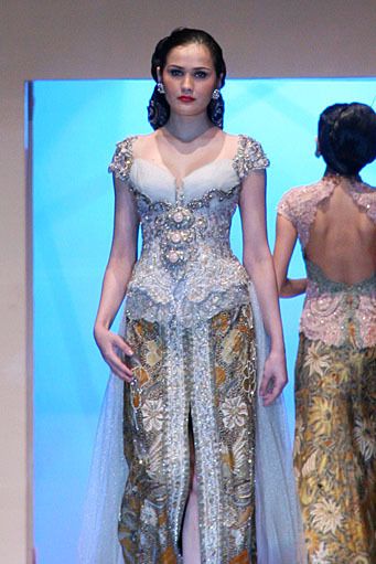 20 Model Baju Kebaya Modern Terbaru 2019 Mesin Jahit