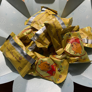 【ディズニーのお土産】TDR　くまのプーさん「チョコレート（メープル＆ヘーゼルナッツ）」豊上東山観光