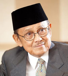 Kata Kata Bijak B.J Habibie