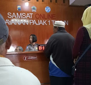 pelayanan samsat kabupaten Karanganyar