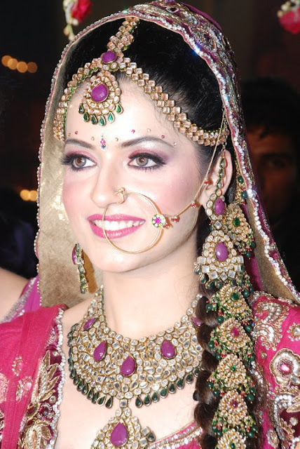 Latest Indian And Pakistani Bridal Jewellery Designs 2013