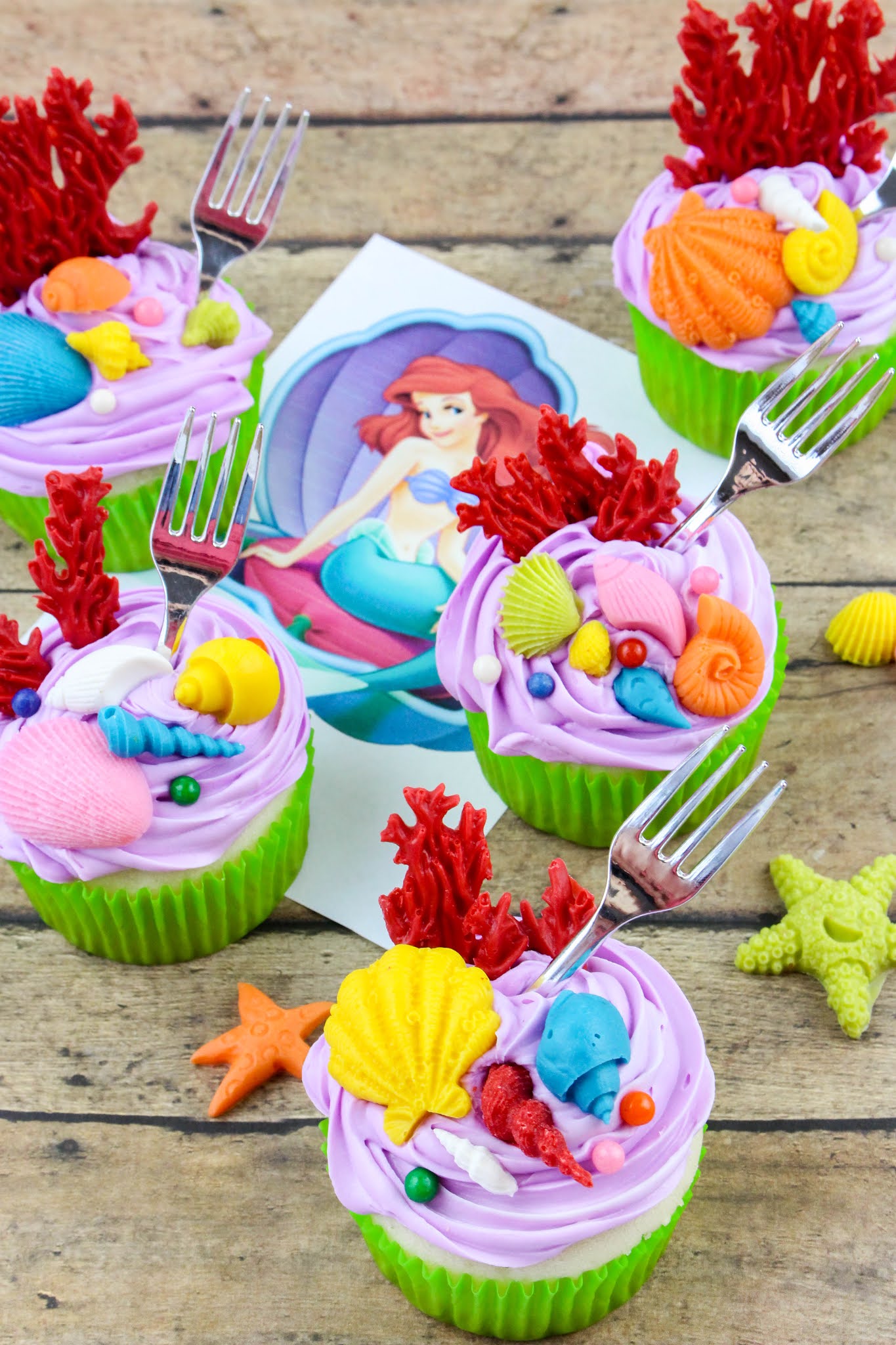How To Make Disney Princess Ariel Little Mermaid Cupcakes With Dinglehopper Toppers