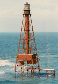 [Sombrero Key Light - Wikipedia]