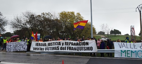 El movimiento antifascista pide la desacralización del Valle de Cuelgamuros y la expulsión de los benedictinos 