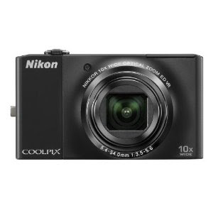 Nikon Coolpix S8000 14.2 MP