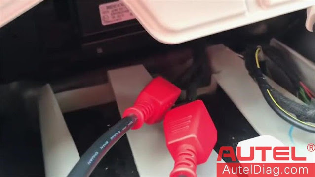 How to use Autel Chrysler 12+8 Adapter 07