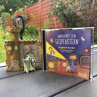 "Wohin mit den Gespenstern" ist ein Hörspiel zum Englisch lernen für Kinder von 5-10 Jahren, Rezension auf Kinderbuchblog Familienbücherei