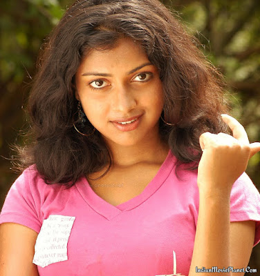 amalapaul hot old photo shoot stills