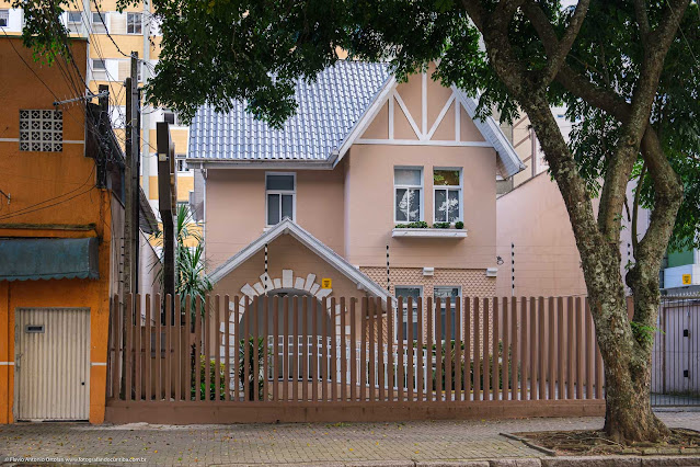 Casa na Rua Lamenha Lins - fachada