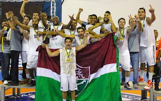 Fluminense Campeão Brasileiro da 2ª Divisão Masculina de Basquetebol de 2013