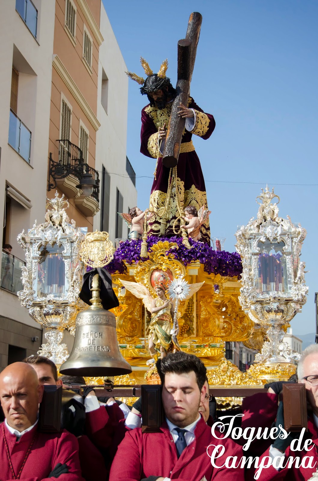 http://toquesdecampanamlg.blogspot.com.es/2014/04/procesion-de-la-hermandad-de-vineros.html