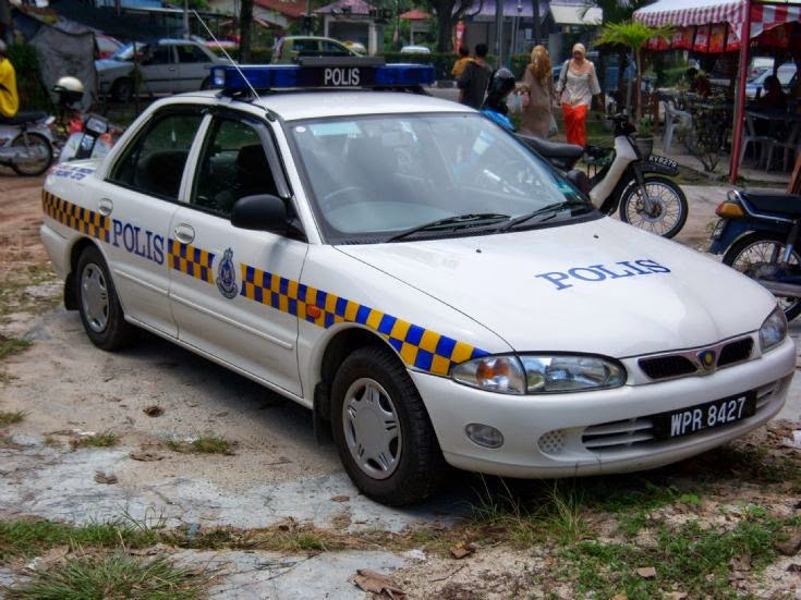 MNS Official Blog WOW KERETA POLIS MALAYSIA