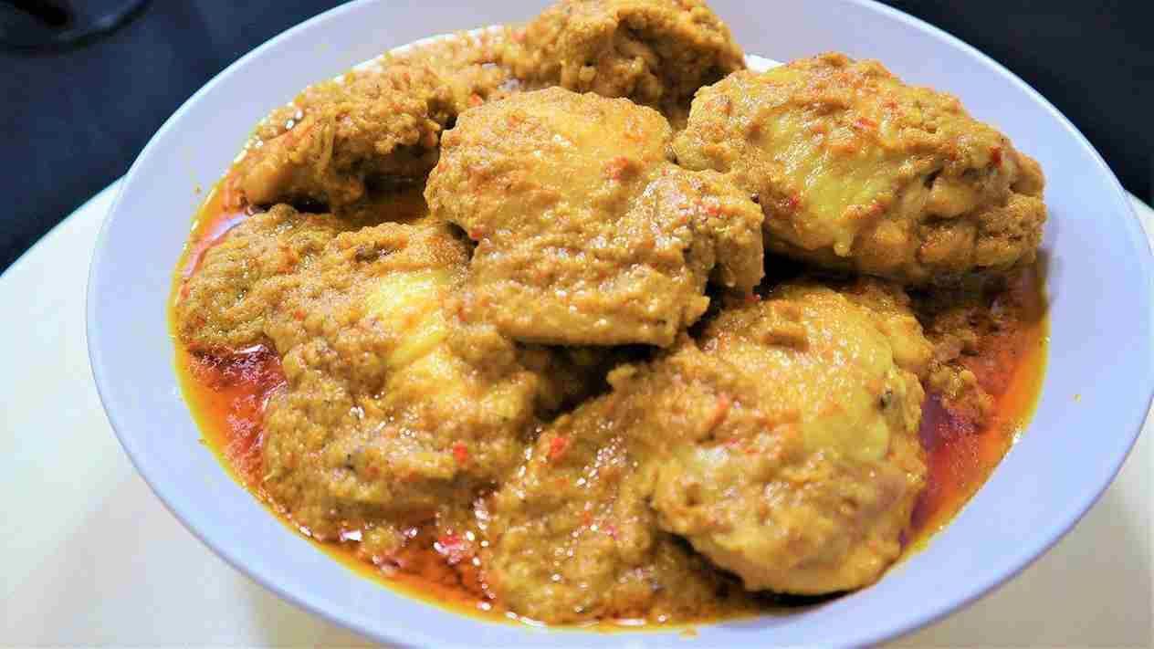 Resep rendang ayam untuk hari raya (indonesian chicken rendang)