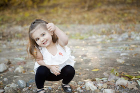 smally-girl-enjoing-on-rocks-dust