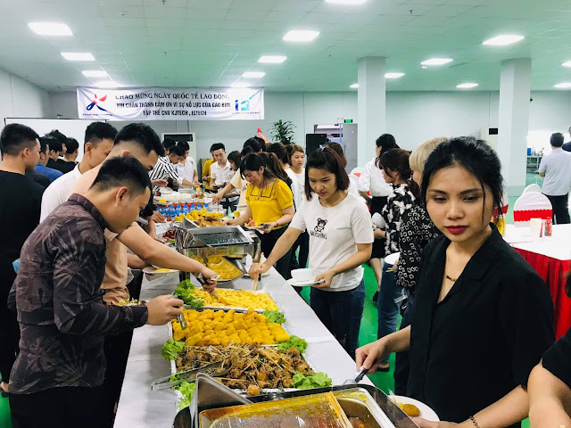 Đặt tiệc buffet cho học sinh tại Hà Nội