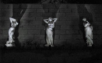 Wall 09