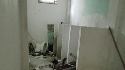 WC Disdukcapil Empat Lawang BAK Kapal Pecah, Dikemanakan Dana Perawatan