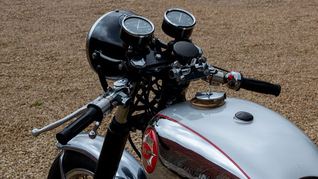 BSA Gold Star 650 communities