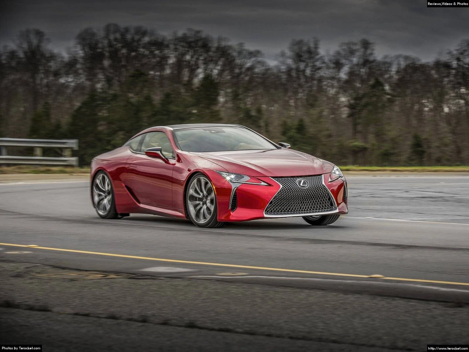 Hình ảnh xe ô tô Lexus LC 500 2017 & nội ngoại thất