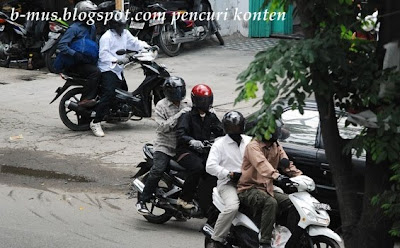 bank niaga medan dirampok dan ada korban seorang polisi