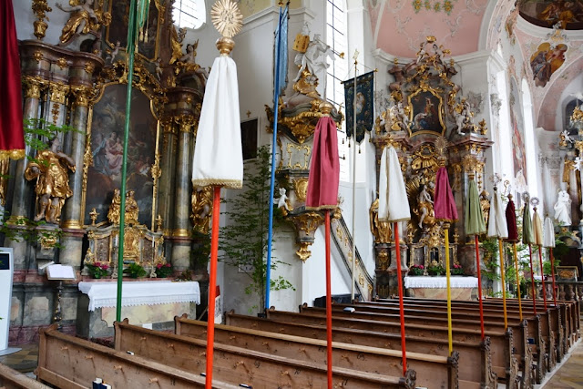 Pfarrkirche St Peter Paul Oberammergau Parasol