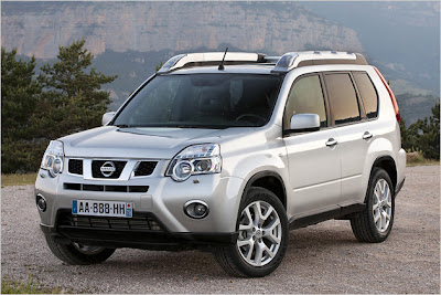 Economical and convenient: Facelift for 2011 Nissan X-Trail