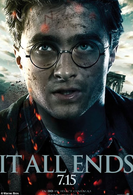harry potter and deathly hallows poster. Daniel Radcliffe