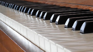 piano temas sencillos principiantes