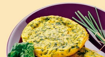 Omelete de queijo cottage com cheiro verde light