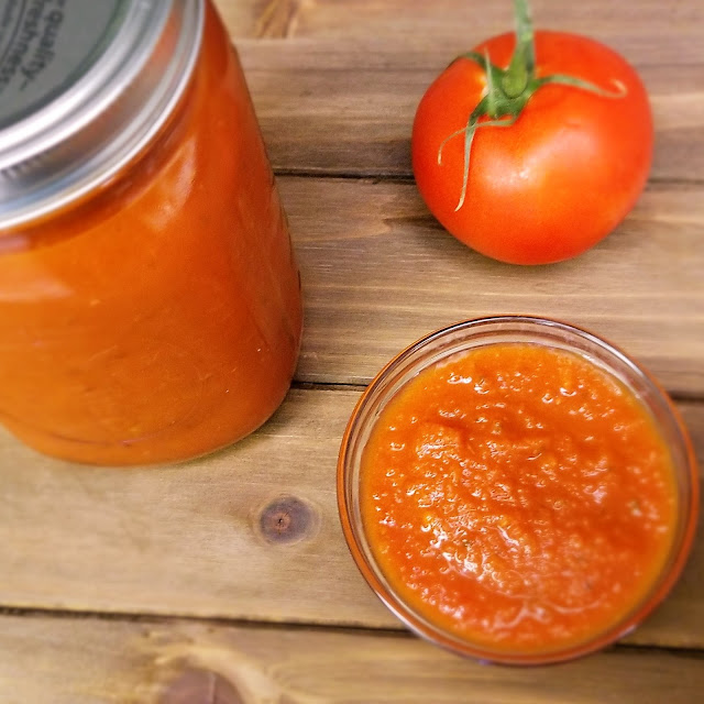 Eat Clean Tomato Sauce Recipe - Simple, Quick, & Delicious