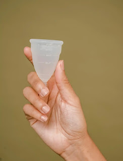 Everything You Need to Know About Using Menstrual Cups_ichhori.com