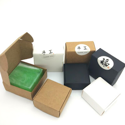 https://www.emenacpackaging.com/custom-retail-boxes/