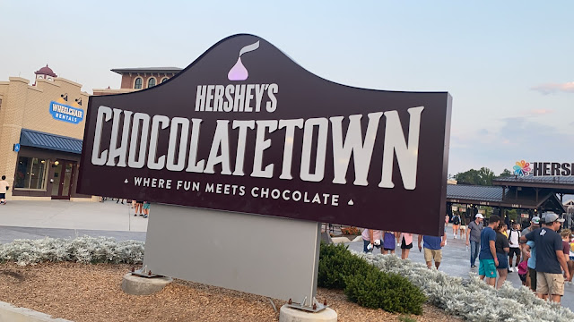 Hershey's Chocolatetown Entrance Sign Hersheypark