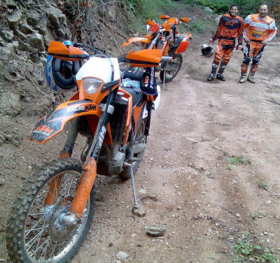 Las motos, Sergio y Marcos