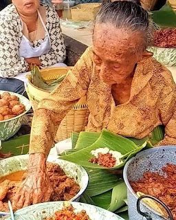 Turut Berduka Cita Utk Mbah Lindu