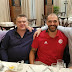 Ξανάσμιξαν τα αηδόνια στο δείπνο φιλίας, πριν από λίγο στην Τιμισοάρα, σε φωτο που εξασφάλισε το greekhandball.com