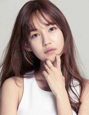 Kim Soo Yeon Actress profile, age & facts