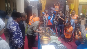 Peresmian Kantor Camat Batang Toru Ditandai Pengguntingan Pita Bupati & PT Aqincourt